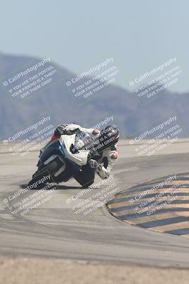 media/Sep-20-2025-Race Pace (Sat) [[d4e1b33f4d]]/Non Verified/Turn 12 (12pm)/